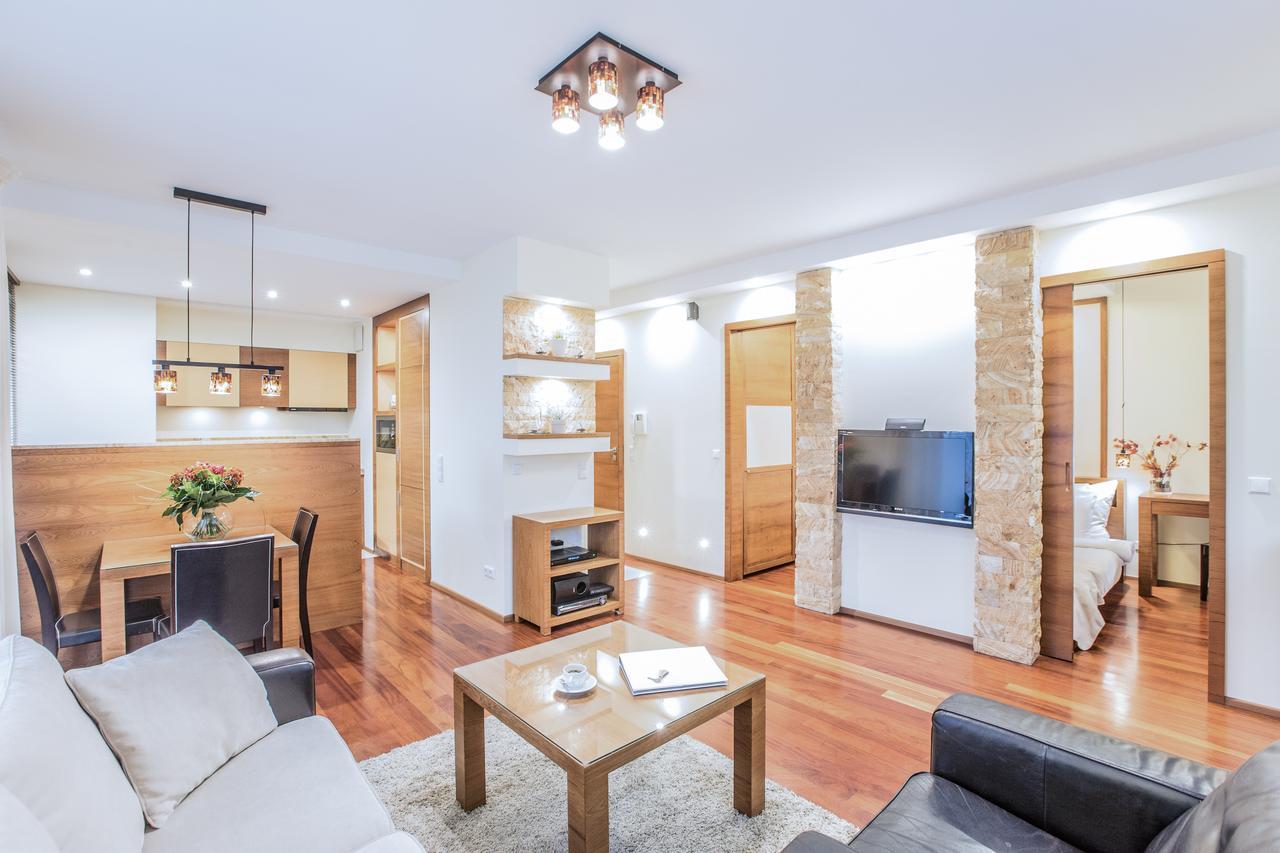 Exclusive 4* Warszawa