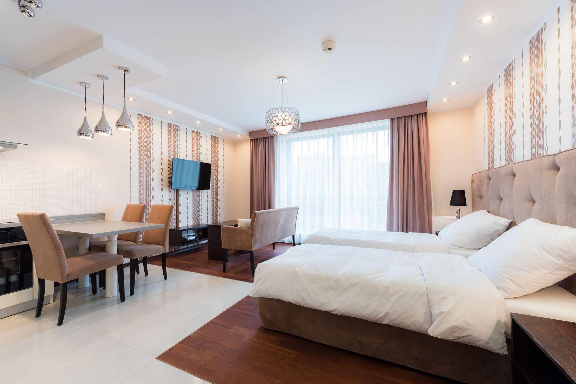 Exclusive Hotel apartamentowy 4*